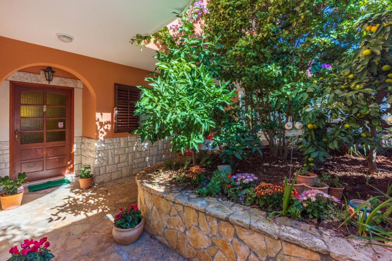 Apartments Villa Mavero Банджоле Экстерьер фото